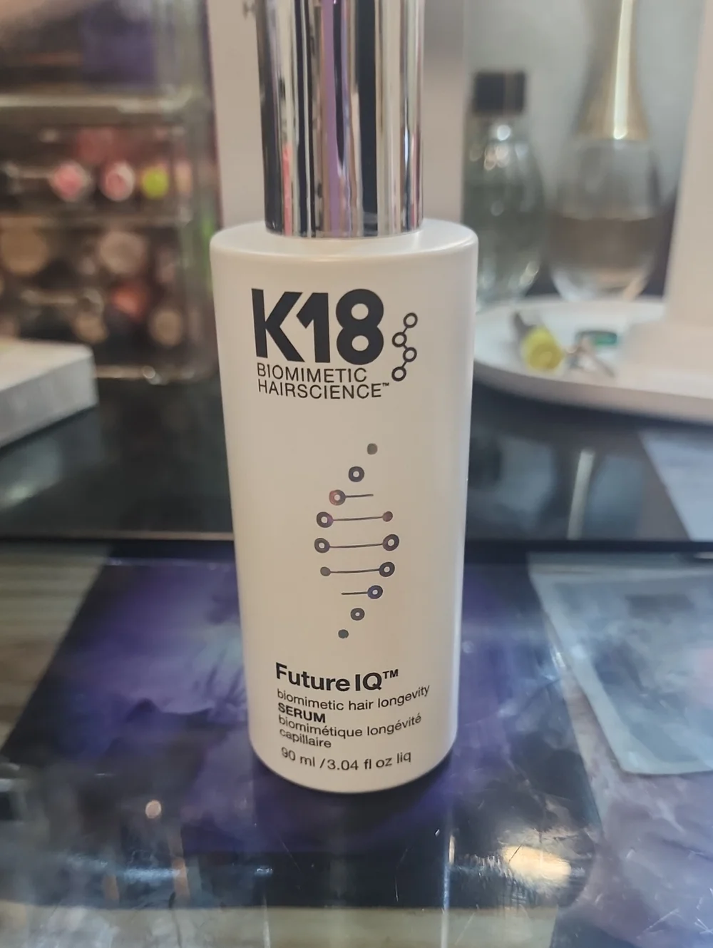 Future IQ Biomimetic Hair Longevity Serum — White